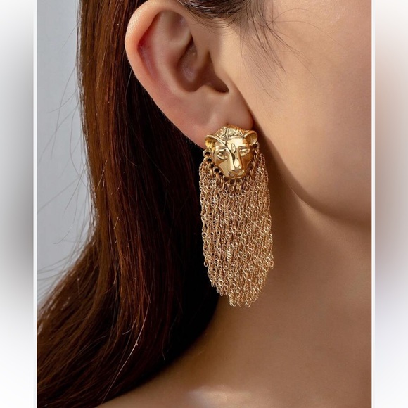 House of Harlow 1960 🔥Lion Head Fringe Gold Dangle Earring - Picture 2 of 7
